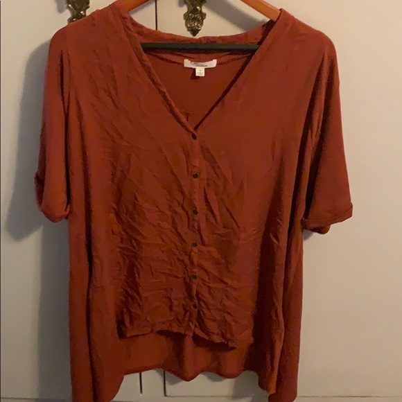 Tops - Burnt orange blouse